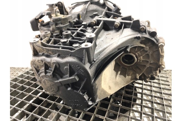 GEARBOX HYUNDAI i30 WDJ6 1 4 90HP Transmission type not specified