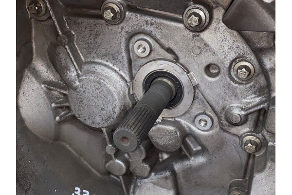 GEARBOX DACIA SANDERO II 1 0 SCE 304010192R JH3 397 JH3397 053446 Catalog number of the part 304010192R JH3397 JH3 397 050519