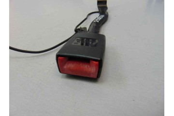 5P0857756F NO IDENTIFICADO SEAT LEON (1P1) Comfort Limited 5P0857756F 183825 SEAT - 3