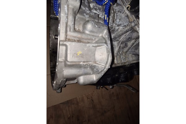 GEARBOX AUTOMATIC VW PASSAT 2 0 TDI URW DAMAGED Transmission type automatic
