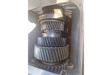 Gearbox VOLVO Renault Premium Magnum DXI VT2412B Automatic I Shift Car type trucks