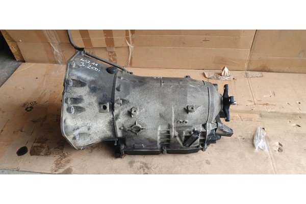 Manual gearbox Mercedes E Class W211 2 7 CDI 3 2 CDI 2112706700 Part manufacturer Mercedes Benz OE