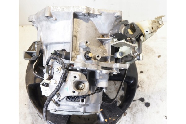 GEARBOX CITROEN PEUGEOT 308 CITROEN C3 1 2THP 20V256 Catalog number of the part 20V256