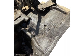 Manual 5 speed gearbox Hyundai Tucson JM 2007 Car type 4x4 SUV