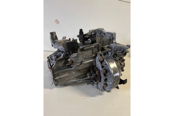 OPEL COMBO E 2020 1 5 HDI gearbox Car type passenger cars