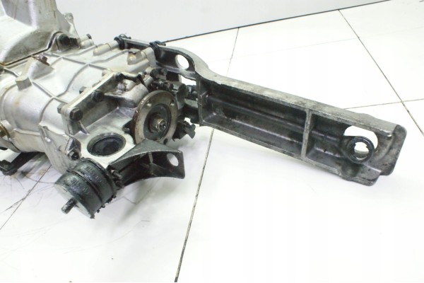 TRANSMISSION OE ROVER 2200 TC 1970r Quality of parts according to GVO O original with manufacturer s logo OE