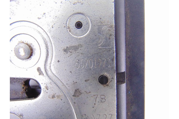 55701971 CERRADURA MALETERO / PORTON OPEL CORSA D