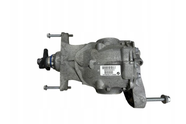 Rear differential BMW 5 G30 G31 G38 8686201