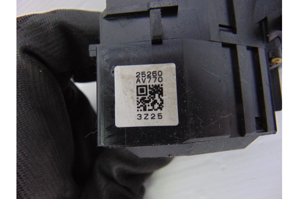 25260AV770 MANDO LIMPIA NISSAN ALMERA (N16/E) Acenta 2004 25260AV770 190064 NISSAN - 1