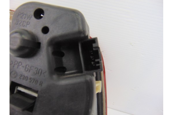 PILOTO TRASERO DERECHO INTERIOR BMW SERIE 3 BERLINA (E46)