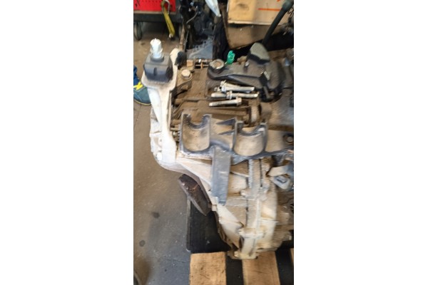 Transmisión 1.6 Talento Traffic Vivaro Primastar NV300 PF6 321010 294