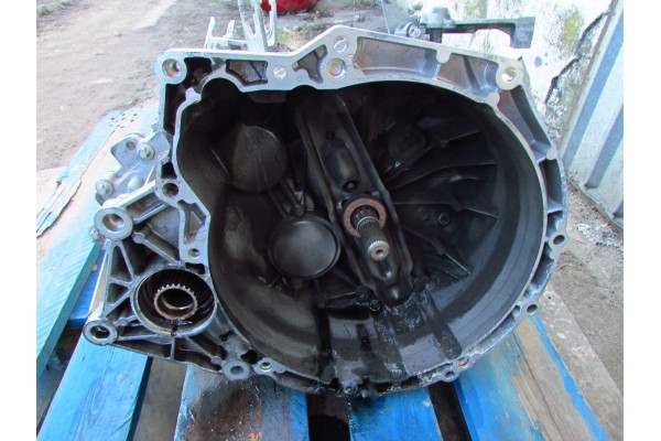 MINI R60 COUNTRYMAN 1 6T 4x4 GEARBOX MANUAL GS6 53BG Transmission type manual