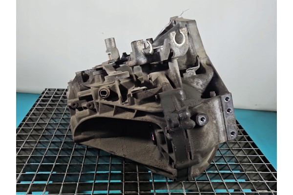 GEARBOX TOYOTA AVENSIS III T27 2 0 16V 152KM Engine type gasoline