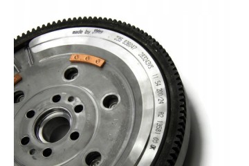 TWO MASS WHEEL CITROEN C4 PICASSO C5 III DS5 PEUGEOT 3008 508 1 6 HDI VALEO Engine type diesel