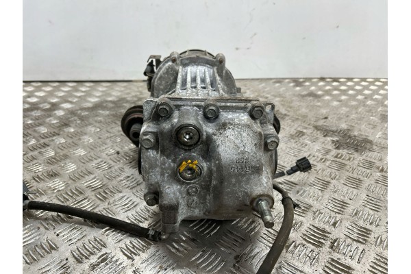 Rear differential Nissan Rogue 383004BF0A Catalog number of the part 383004BF0A