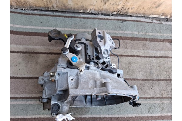GEARBOX PEUGEOT 2008 AND 1 2 VTI NEW Catalog number of the part 20A705
