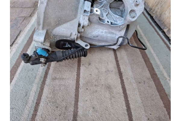 GEARBOX PEUGEOT 2008 AND 1 2 VTI NEW Transmission type manual