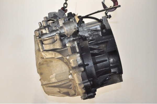 HYUNDAI I40 LIFT 1 7 CRDI 140HP GEARBOX AUTOMAT D26U D26UGD 104tys Part manufacturer Hyundai OE