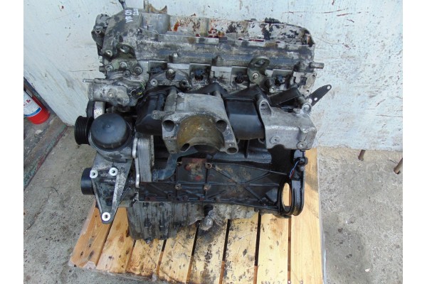 ENGINE POST MERCEDES VITO 639 2 2 CDI 646980