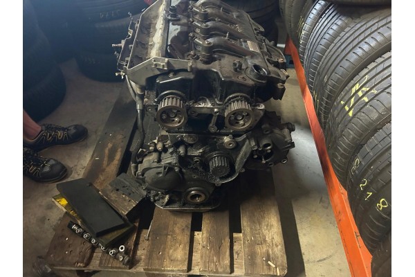 Engine Vivaro Trafic 2 5dci g9u broken injection Part manufacturer Renault OE