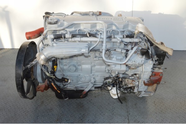 Motor Iveco Eurocargo Tector Stralis 5.9 120E18 E18 completo F4AE0681E