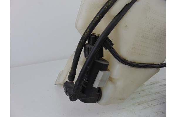 4M5113K163AG DEPOSITO LIMPIA FORD FOCUS BERLINA (CB4)