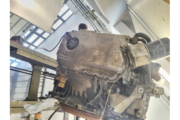 Engine 2 4 V6 30v 170 HP 125 kW BDV Audi A6 C5 4B2 4B5 A4 B6 8E2 8E5 Catalog number of the part BDV