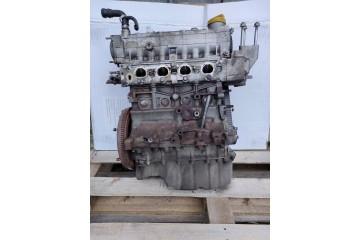 FIAT BRAVO II 2 2007 YEAR ENGINE 1 4 16V 90KM 192B2000 167TYS KM 55208533 Catalog number of the part 192B2000 55208533 55202431 