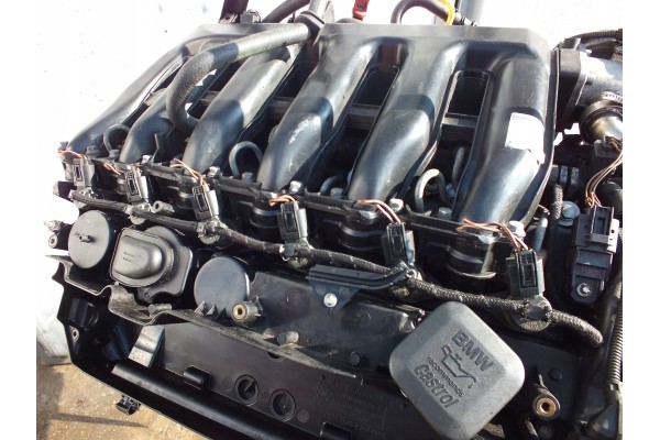 BMW SERIES 5 E60 E61 M57 2 5D ENGINE COMPLETE M57T 177PS Catalog number of the part 7781203 01 M57T E4