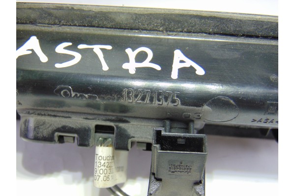 13271375 MANETA EXTERIOR PORTON OPEL ASTRA J SPORTS TOURER Excellence 2015 13271375 192015 OPEL - 2