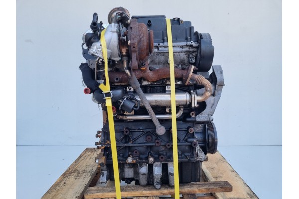 ENGINE SET VW Touran 2 0 TDI 170HP 164tys BMN Car type passenger cars