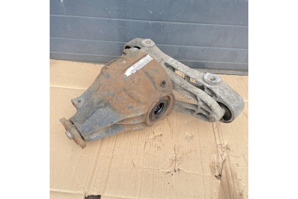 Mercedes W639 Viano Vito Differential Bridge A6393501314 38 11 Catalog number of the part A6393501314 38 11 OS CARS ladny dyfer