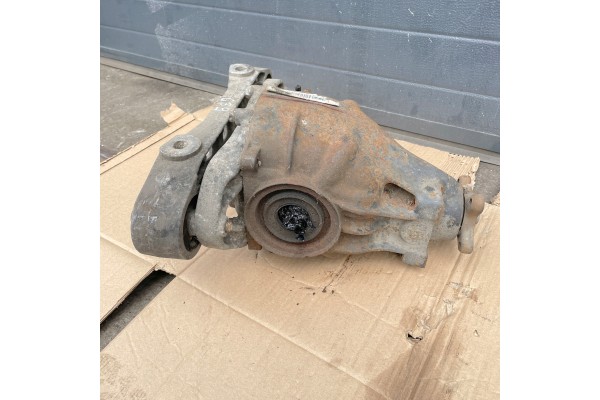 Mercedes W639 Viano Vito Differential Bridge A6393501314 38 11 Car type passenger cars