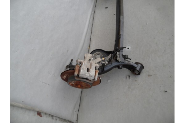 REAR AXLE BEAM REAR SUZUKI SWIFT MK7 4X4 4WD DISCS Catalog number of the part OS TYLNA BELKA TYL SUZUKI SWIFT MK7 4X4 4WD TARCZE