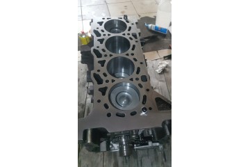 Cylinder head CUSTOM Kuga Mondeo Ford Transit mk8 2 0 Car type cargo vans RVs passenger cars