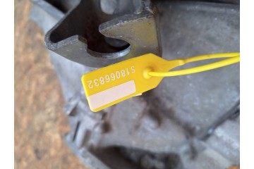 Caja de Cambios Toyota RAV4 III 06-12 2.2 D4D D-CAT 4x4 140000km