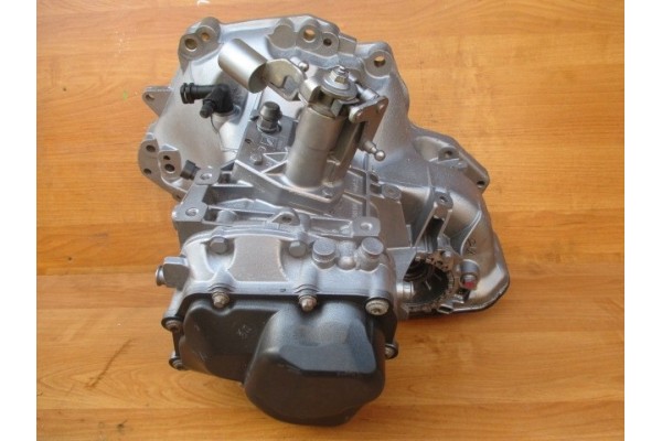 Caja de cambios manual para Opel Astra J, Meriva B 1.3 CDTI y Fiat 1.3