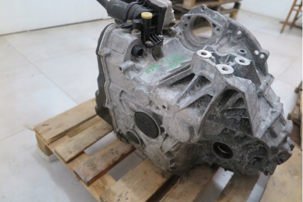 AUTOMATIC TRANSMISSION MERCEDES B CLASS W246 1 8 CDI 724003 Engine type diesel