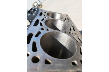 Engine BLOCK SHAFT DEWB AUDI Q5 FY SQ5 3 0 TDI MHEV 255kW 2019 2020 Catalog number of the original DEWB DEWA DEW