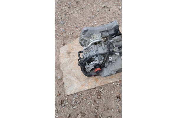 Renault Megane IV Automatic transmission DW5004 320103038R Transmission type manual
