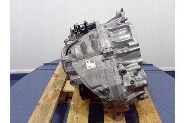 VOLVO V90 II 2 0 D4 190KM AUTOMATIC TRANSMISSION AUTOMATIC 1285190 Transmission type automatic