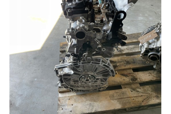 VOLVO XC60 II LIFT B5 Engine B420T11 NEW Car type passenger cars