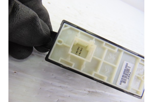 98097243 MANDO MULTIFUNCION PEUGEOT 208 GT Line 2016 98097243 193382 PEUGEOT - 1