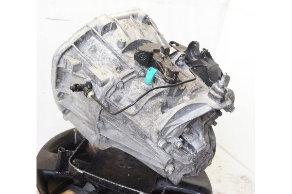 GEARBOX RENAULT HIT NISSAN NV300 2 0DCI PF6068 Part manufacturer Renault OE