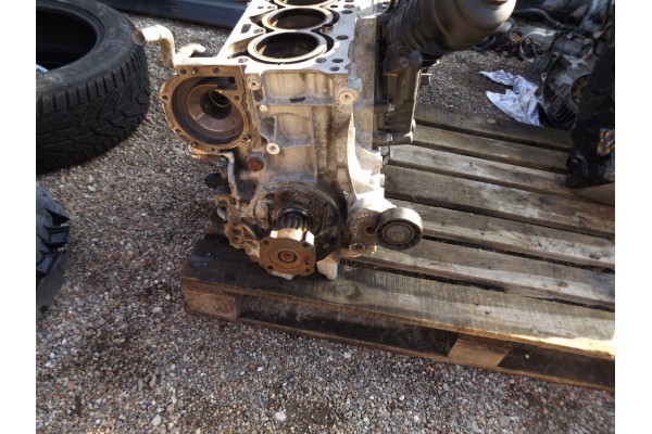 VOLVO XC70 XC60 V70 III ENGINE 2 4 D Catalog number of the part D 5244T