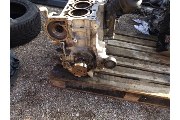 VOLVO XC70 XC60 V70 III ENGINE 2 4 D Catalog number of the part D 5244T