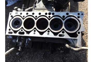VOLVO XC70 XC60 V70 III ENGINE 2 4 D Car type 4x4 SUV undefined passenger cars