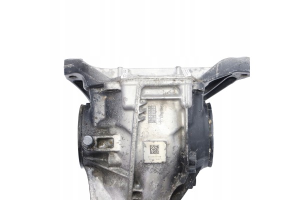 Mercedes W205 W213 C253 Rear Axle Differential Bridge Rear 3 066 A2053509527 Installation side rear