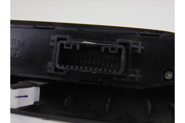 93700C8030 INTERRUPTOR HYUNDAI I20 (GB) Classic 2015 93700C8030 194204 HYUNDAI - 2