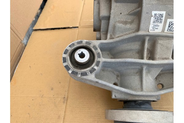 DIFFERENTIAL BRIDGE REAR DODGE CHARGER SRT 6 4 3 09 Car type passenger cars